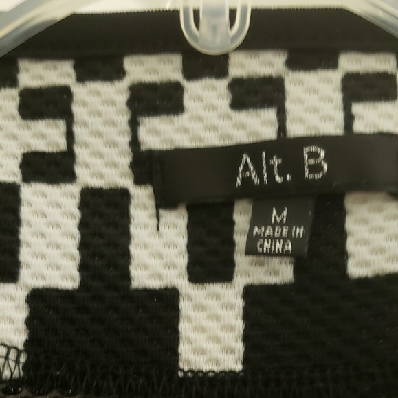 Side zipper jacket - Picture 2 of 2